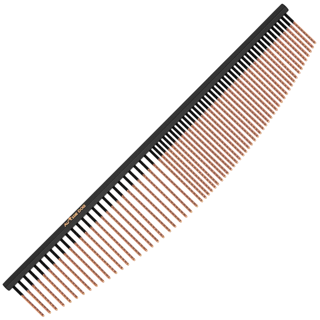 AussieDog7.5_Black_GoldHalfMoonComb01